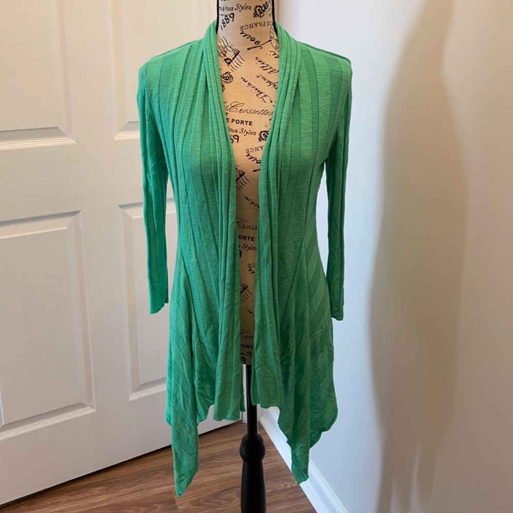 INC Green duster